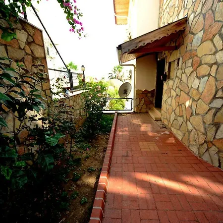 Lux Mustakil 2 Alanya